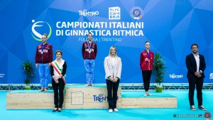 podi specialita sfe03331 copia simone ferraro ph